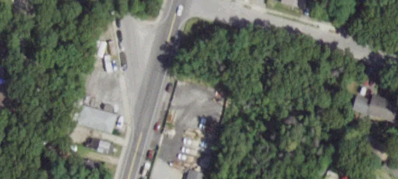 Mastic Rd