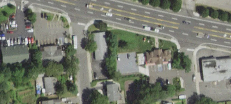 Horseblock Rd
