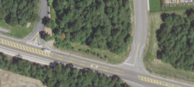 Horseblock Rd