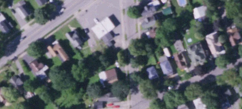 Willow St