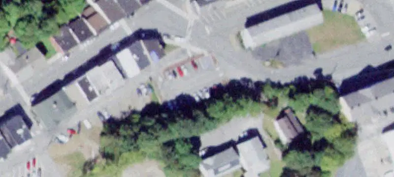 Howland St