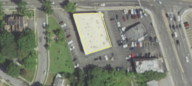 1097 Old Country Rd, Unit 211