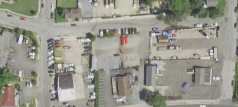 Commercial Ave
