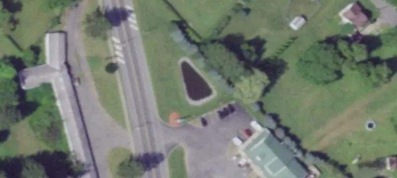 Holly Dr