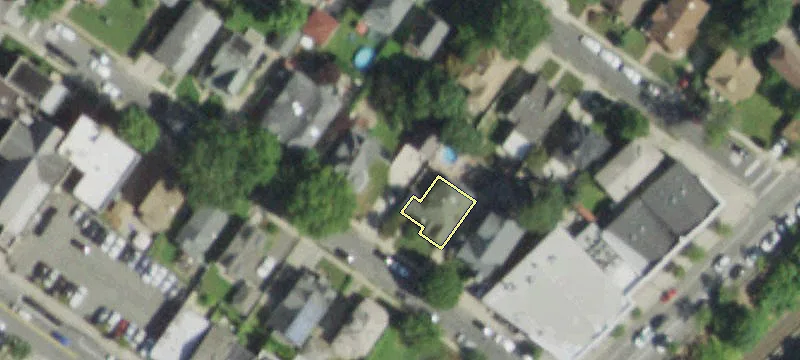 79 Cloister Pl