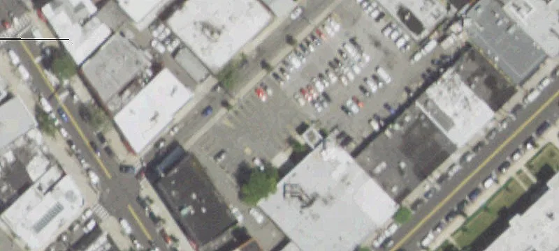 Willow Ave