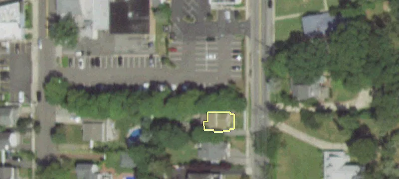 6 Bayview Ave