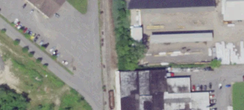 Midler Park Dr