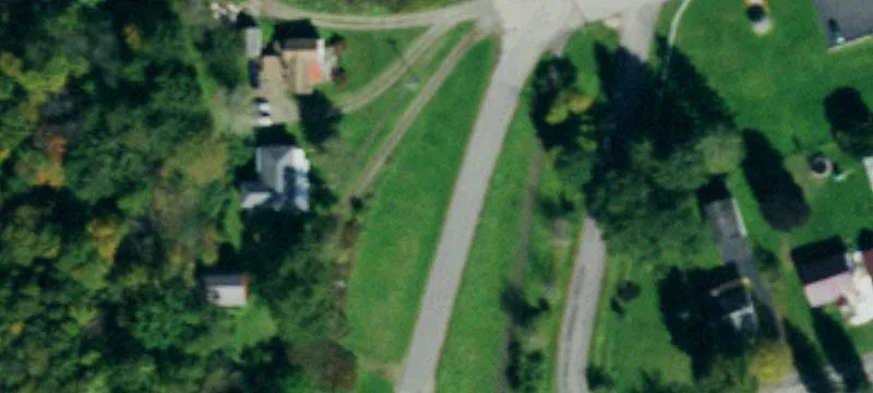 Railroad Ave