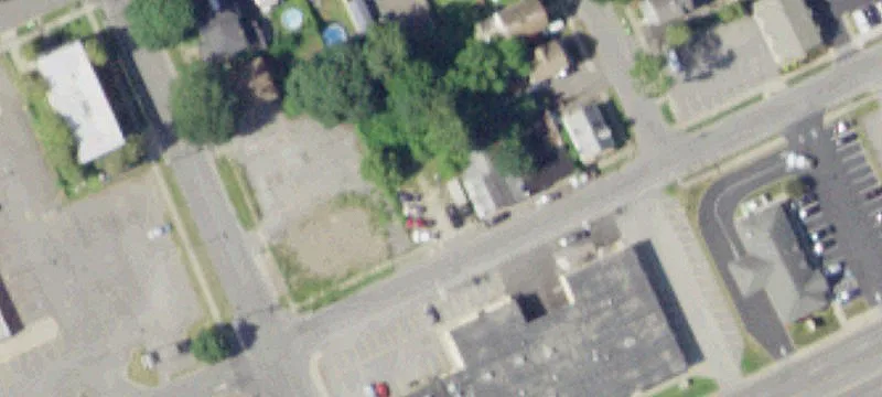 Albany St
