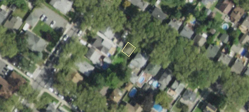 Bache Ave