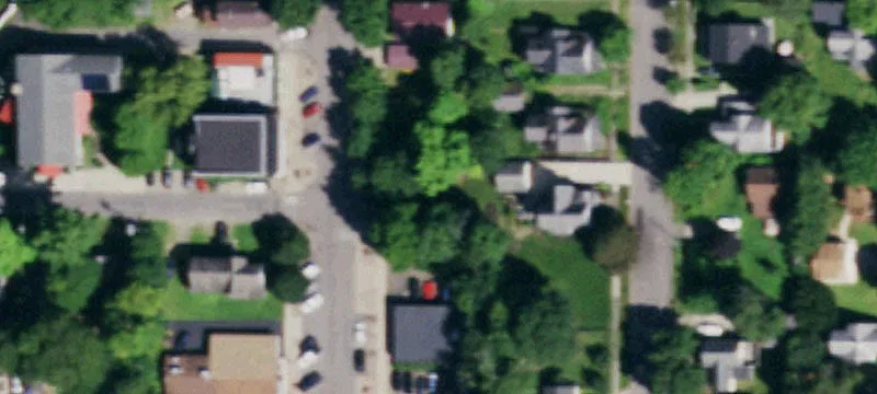 Chautauqua Ave