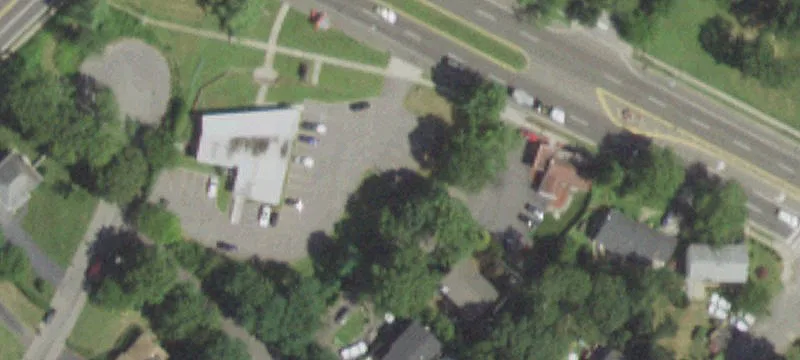 Rosevale Ave
