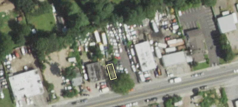 104 Suffolk Ave
