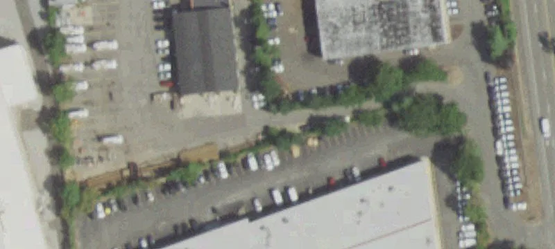 Charlotte Ave