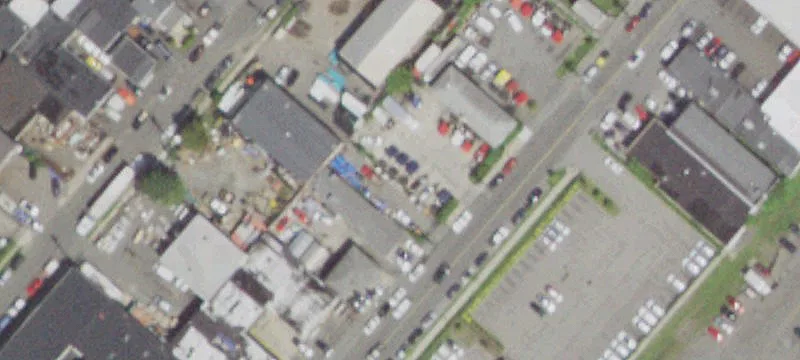 Waverly Ave