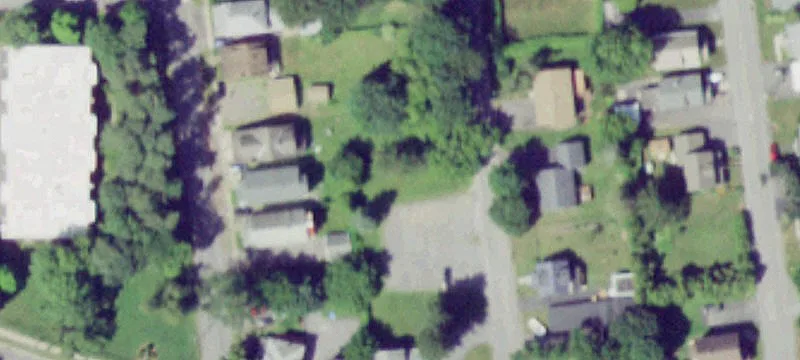 Slusser Ave