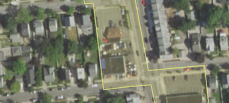 657 Willis Ave