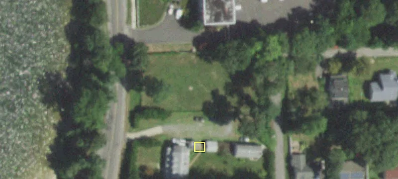205 Lk Shr Rd