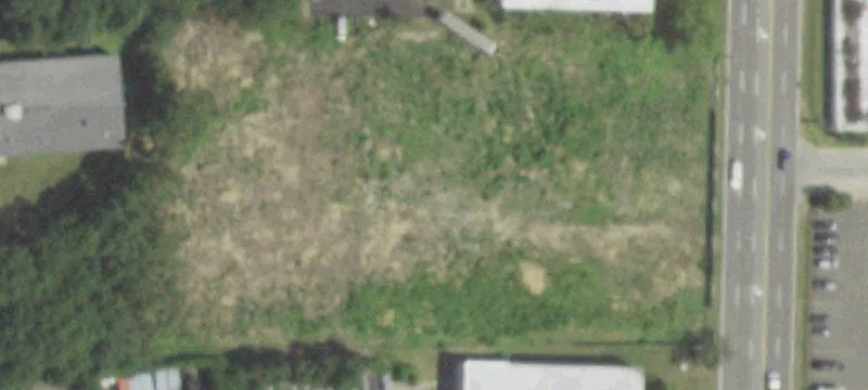 2201 Smithtown Ave