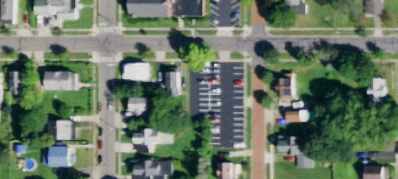 Cole Ave