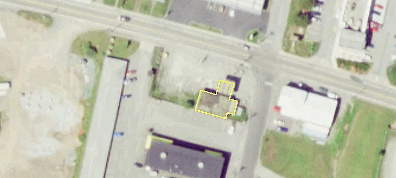 499 Main St