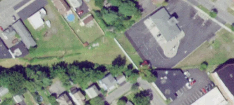 1 Arnold Ave