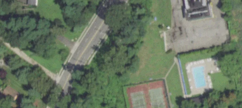 Bayville Ave