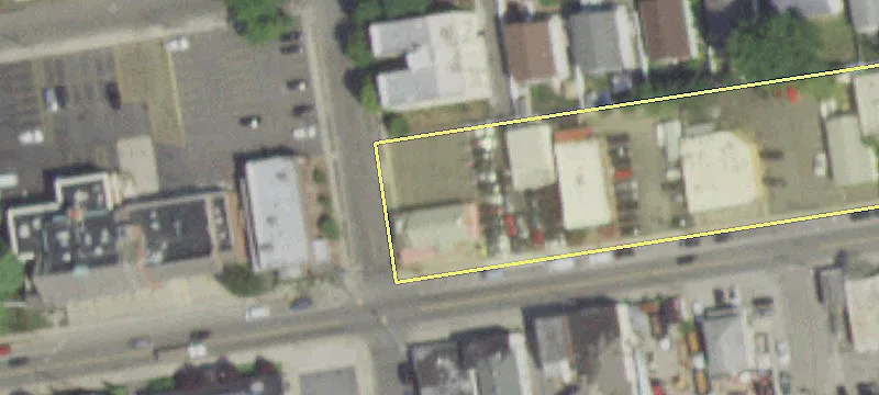 403 Maple Ave