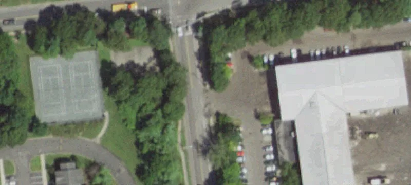 Waverly Ave