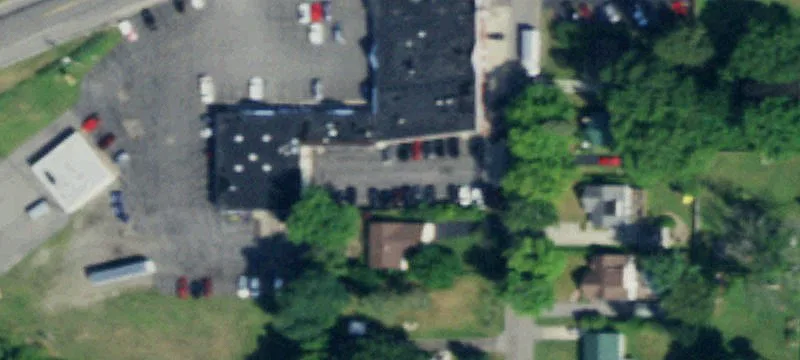 24th Carrow St