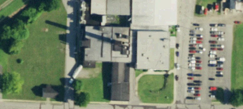 18 Newton Ave