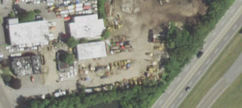 15th St