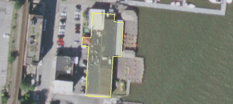 26 Frnt St