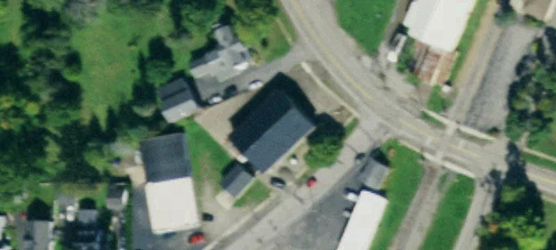 374 Pleasant Ave