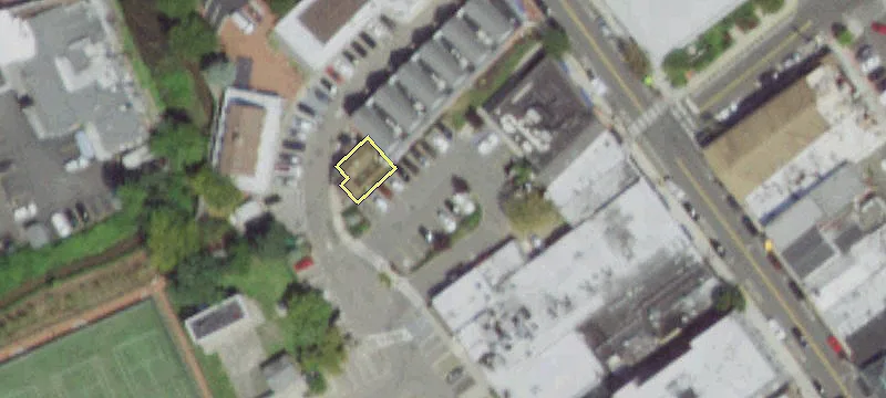 120 Main St