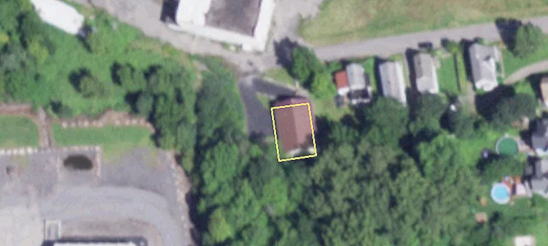 8 Knox Ave