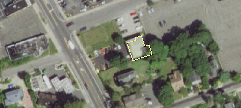 203 Railroad Ave