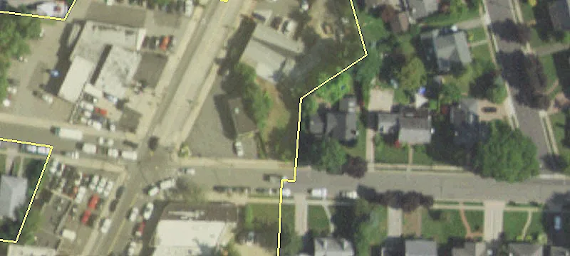 Seaman Ave