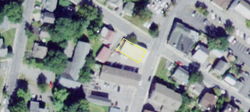 Mcewen St At Spg St