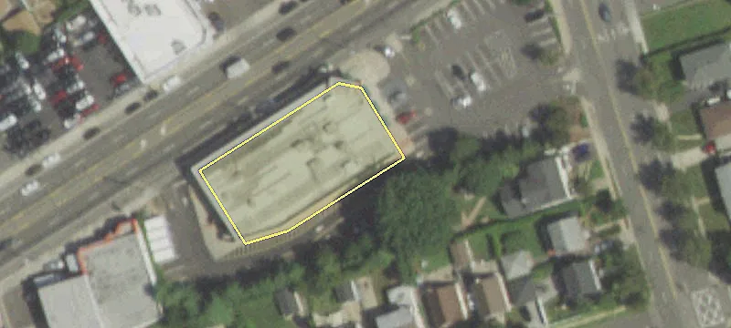 2282 Jericho Tpke
