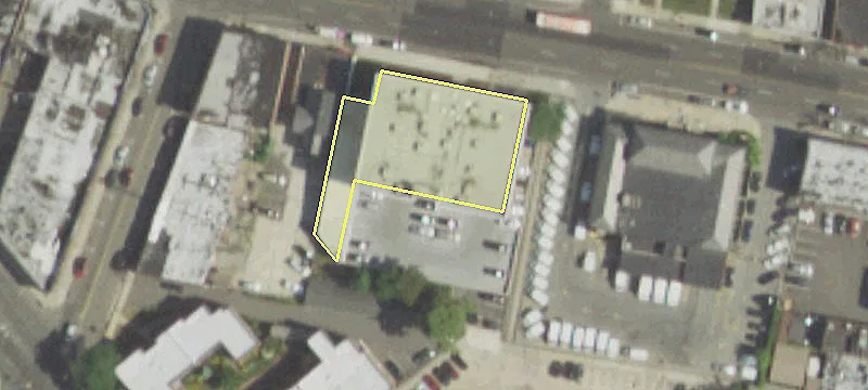 242 Merrick Rd Ste, Unit 302