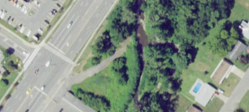 Commercial Dr