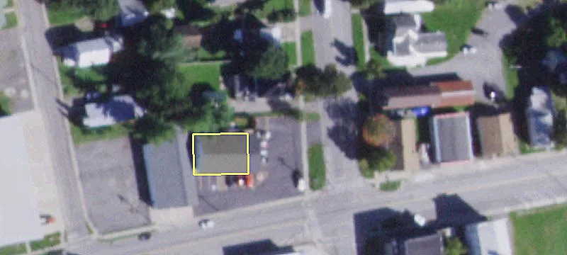 Utica St