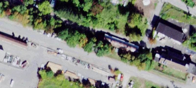 40 Railroad Ave