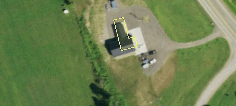 285 Warren Rd