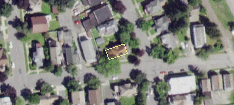 203 2nd Ave