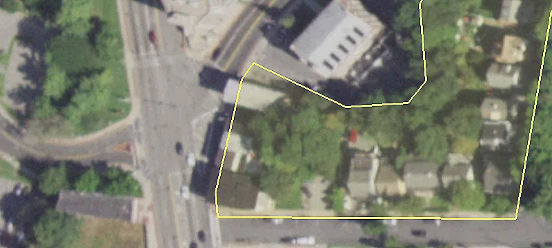 Croton Ave