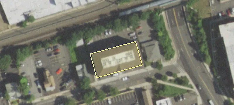104 Frnt St