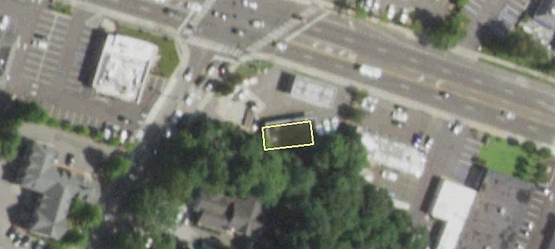240 Main St